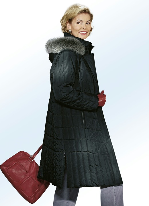Jacken, Mäntel, Blazer - Kurzmantel mit Reissverschluss unter der Druckerleiste, in Größe 040 bis 060, in Farbe DUNKELGRÜN Ansicht 1