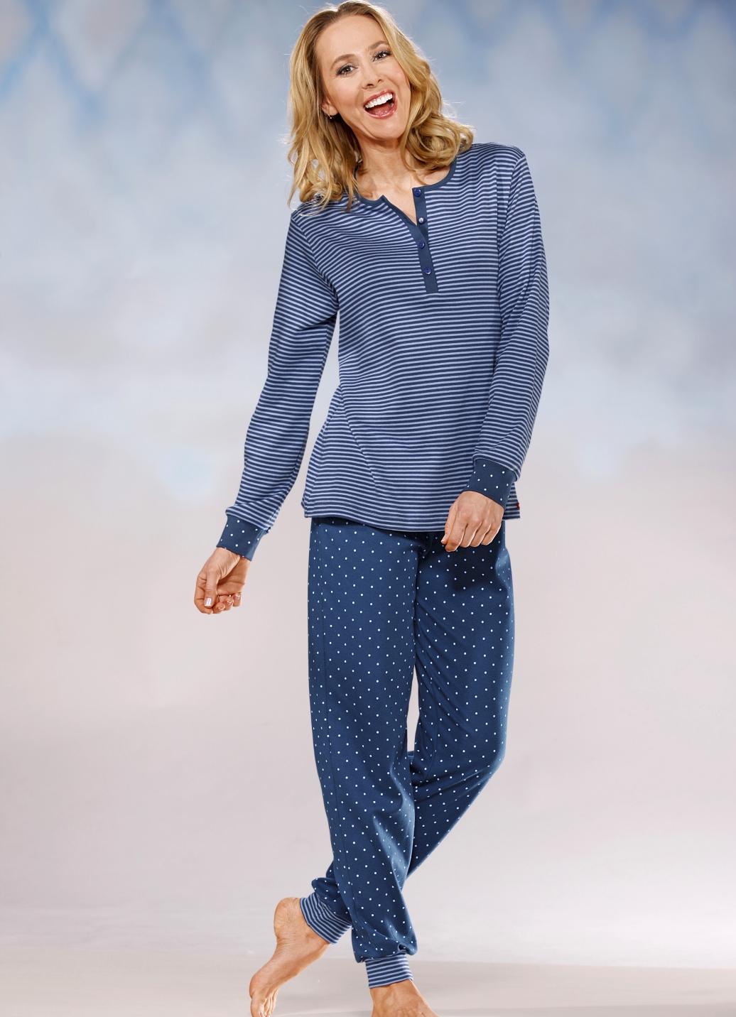 Interlock Pyjama Langarm Mit Knopfleiste Und Bündchen Damen Brigitte St Gallen 