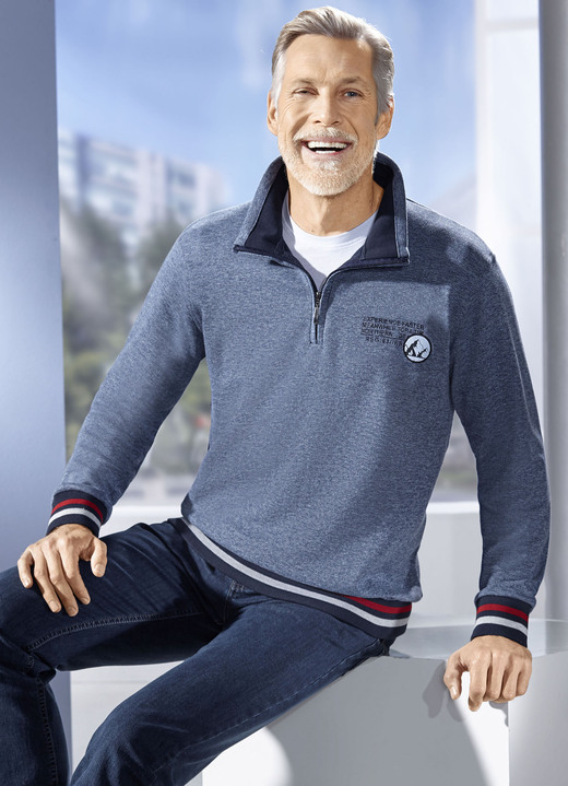 Hemden, Pullover & Shirts - Troyer mit Druck im Vorderteil, in Größe 046 bis 064, in Farbe BLAU MELIERT Ansicht 1