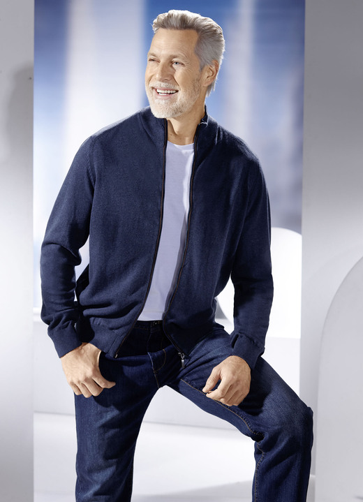 Hemden, Pullover & Shirts - Klassische «King's Road»-Jacke in 3 Farben, in Größe 3XL(60) bis XXL(56/58), in Farbe MARINE MELIERT Ansicht 1