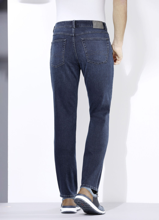 Hosen - «Paddock's»-Jeans in 3 Farben, in Größe 024 bis 064, in Farbe DUNKELJEANS Ansicht 1