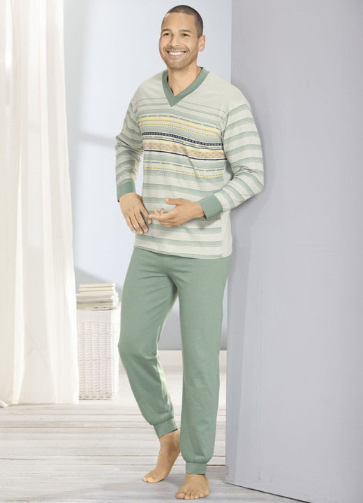 Nachtwäsche - Pyjama mit V-Ausschnitt, Bündchenabschüssen und platziertem Druckdessin, in Größe 046 bis 106, in Farbe MINTGRÜN-JADE-BUNT Ansicht 1